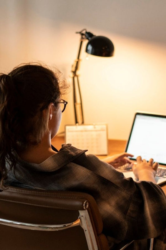 How to run a hairdressing business from home