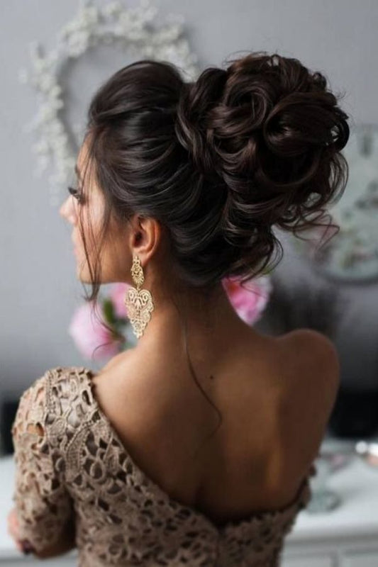 Easy Party Hairstyles that You Can Offer Your Clients With Long Hair
