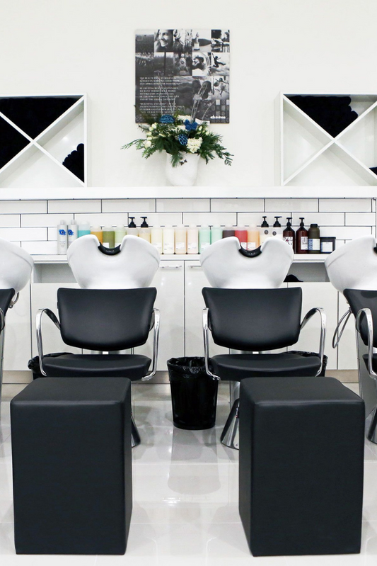 The Right Way To Wash Your Client’s Hair