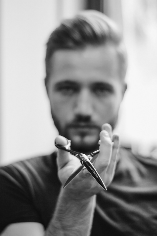 Equipment You Need to Start a Salon
