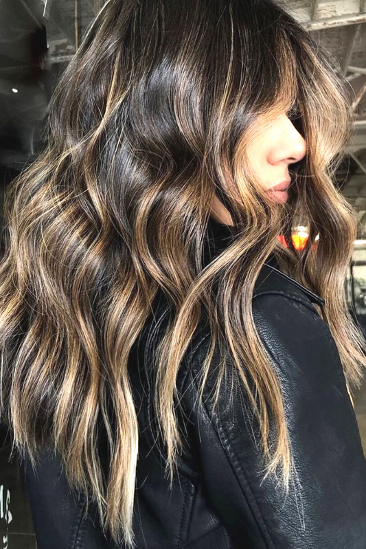 Trends spring-summer 2020. Haircuts and straightening.