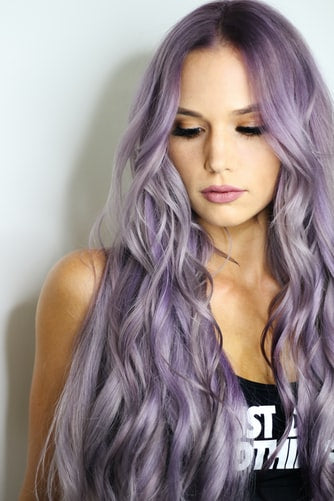 7 Simple and Cool Styling Tips for Those Who Grow Their Hair